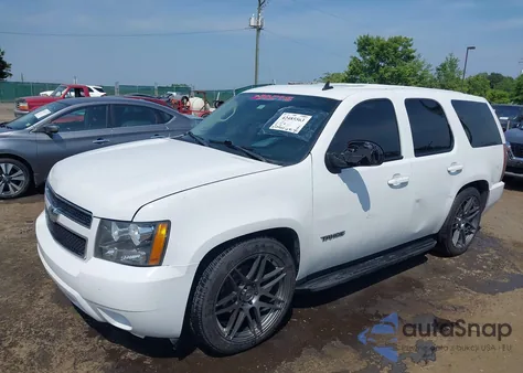 2011 Chevrolet Tahoe Lt z USA, uszkodzony, nr VIN 1GNSCBE01BR275824